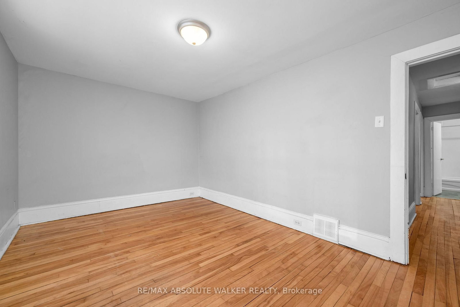 166/168 Main Street - Photo 21