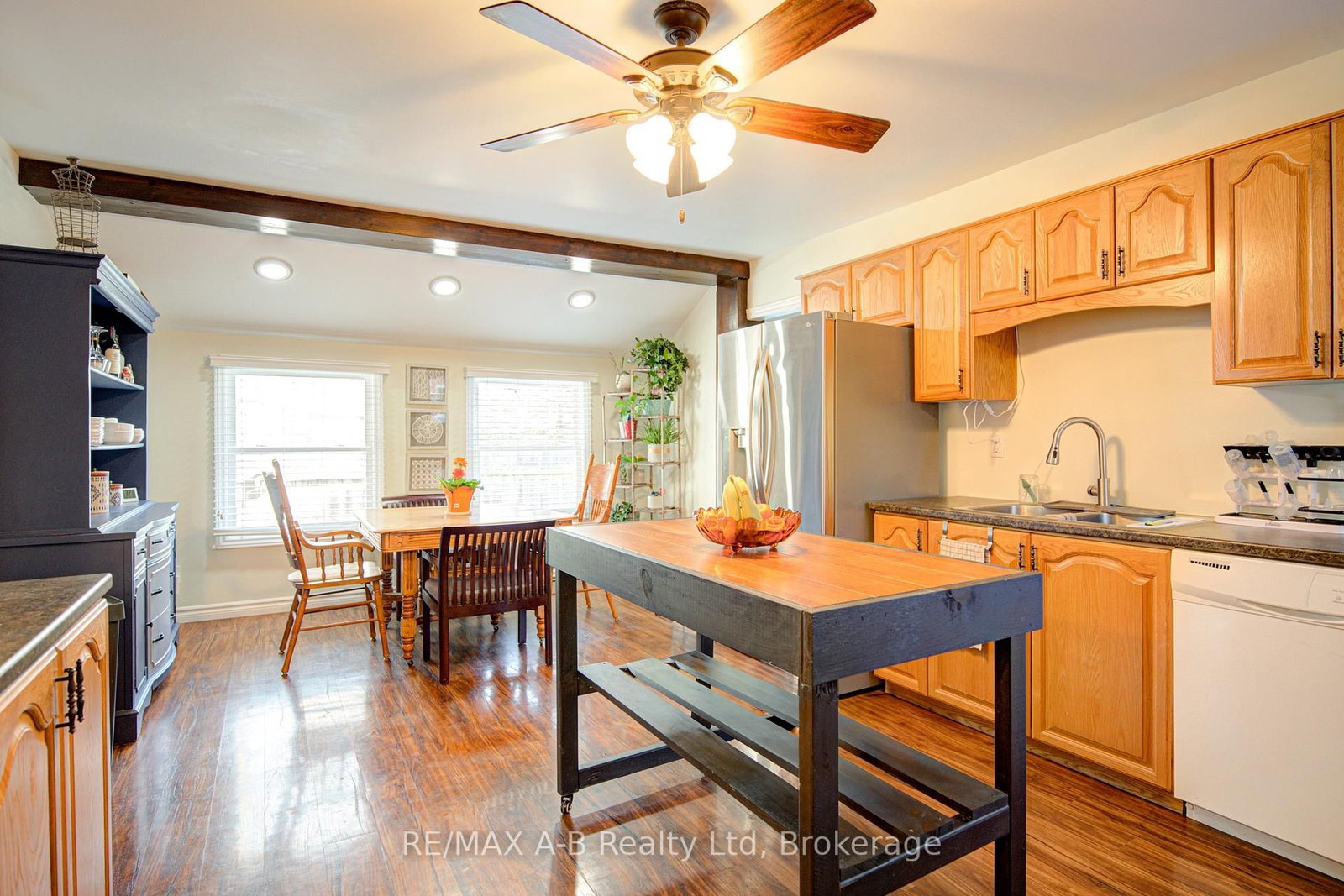 Detached House for sale at 40 Blenheim Street, West Perth, Ontario, N0K 1N0 - Mitchell - MLS: X12826764