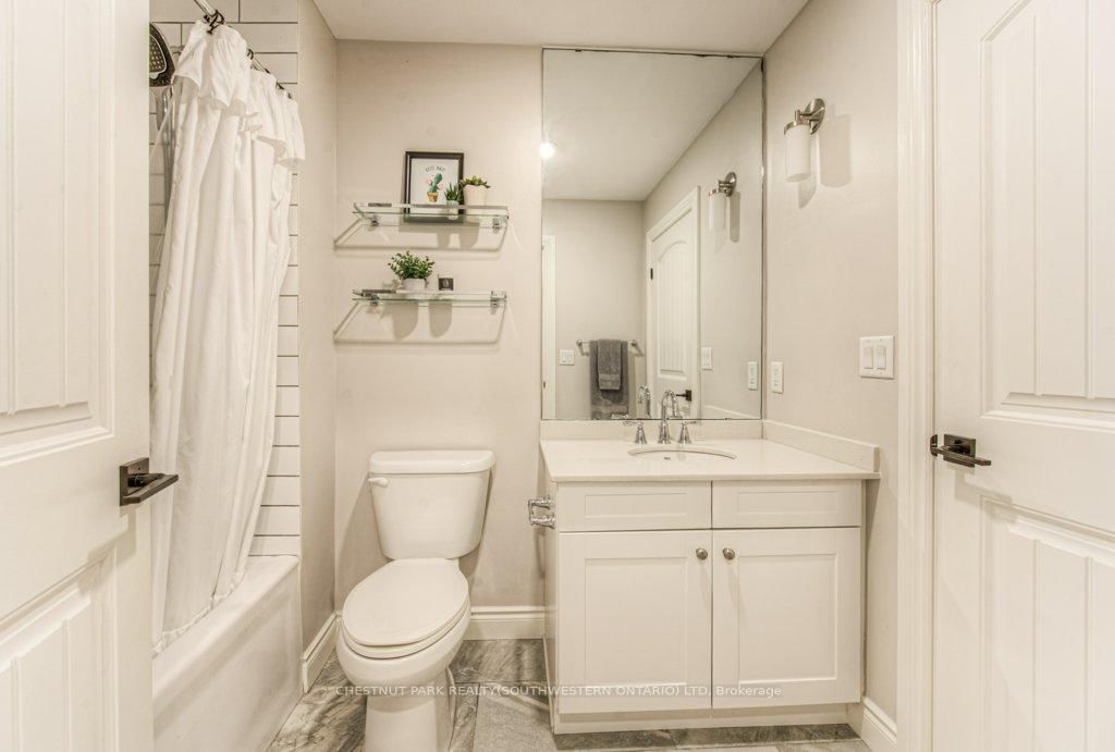 112 Union Street E, Unit A103 - Photo 19