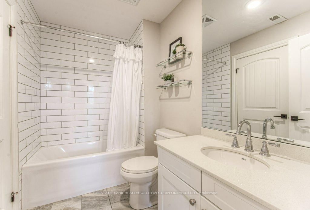 112 Union Street E, Unit A103 - Photo 22