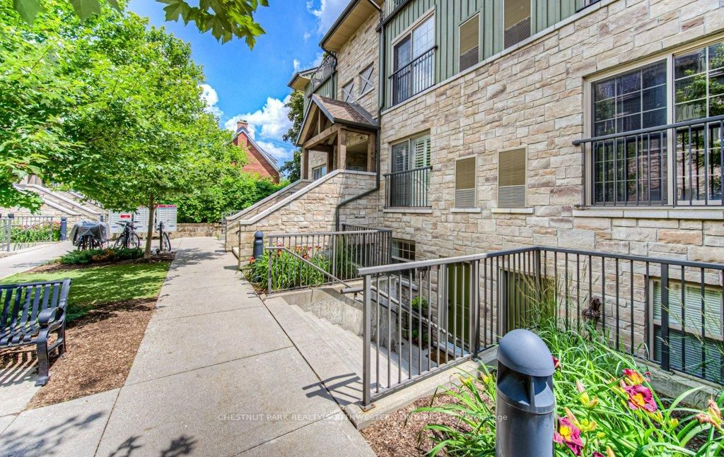 112 Union Street E, Unit A103 - Photo 4