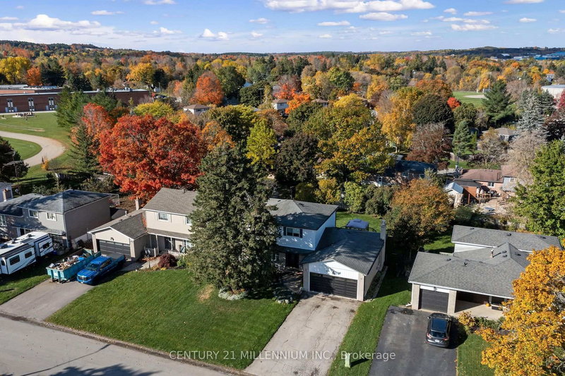 44 Erindale Dr, Erin, N0B 1T0 | Image 2
