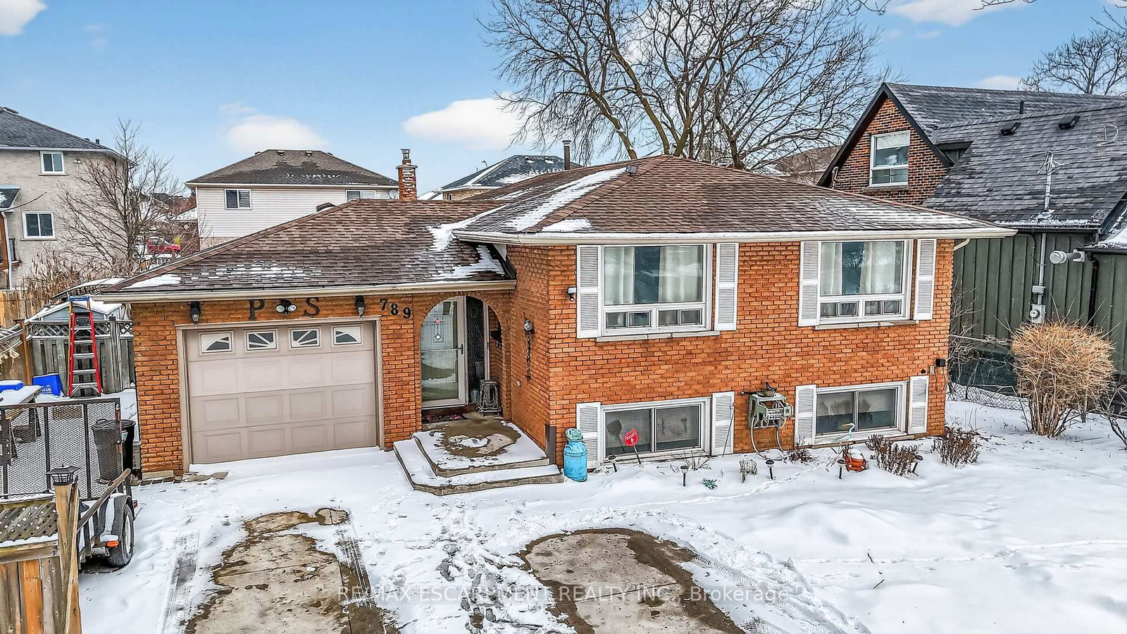 Detached House for sale at 789 Rymal Road, Hamilton, Ontario, L8W 1B6 - Eleanor - MLS: X12826948