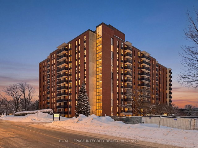 305 - 2951 Riverside Drive