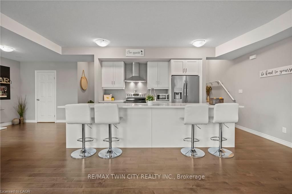 107 Westra Drive, Unit 27 - Photo 11