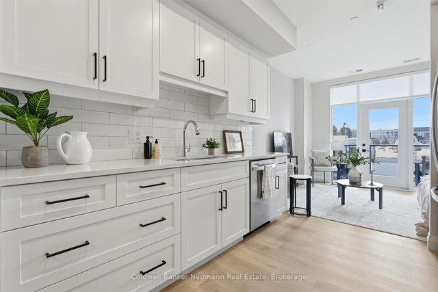 118 - 1882 Gordon Street