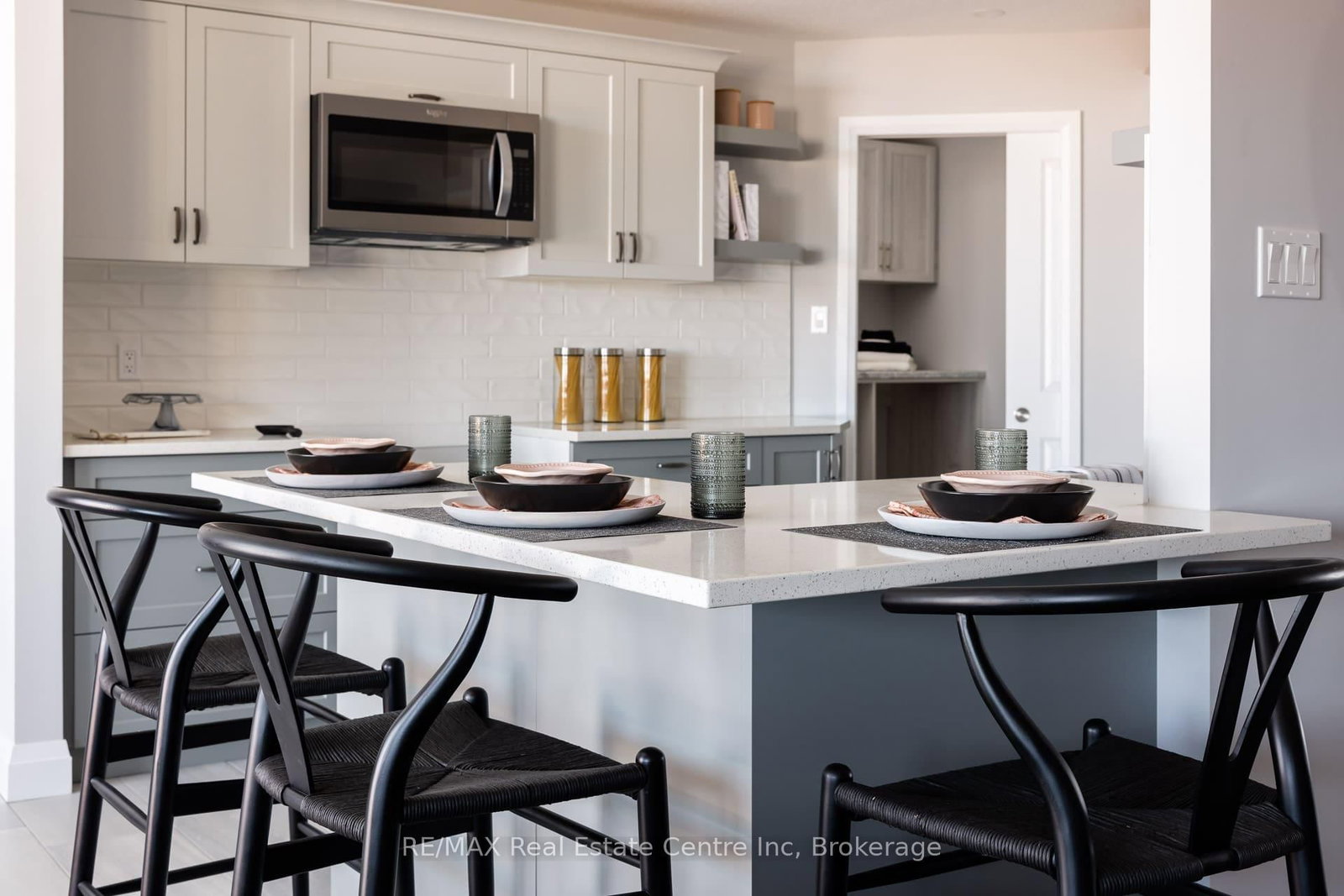 194 Bridge Crescent • Minto, ON photo 3