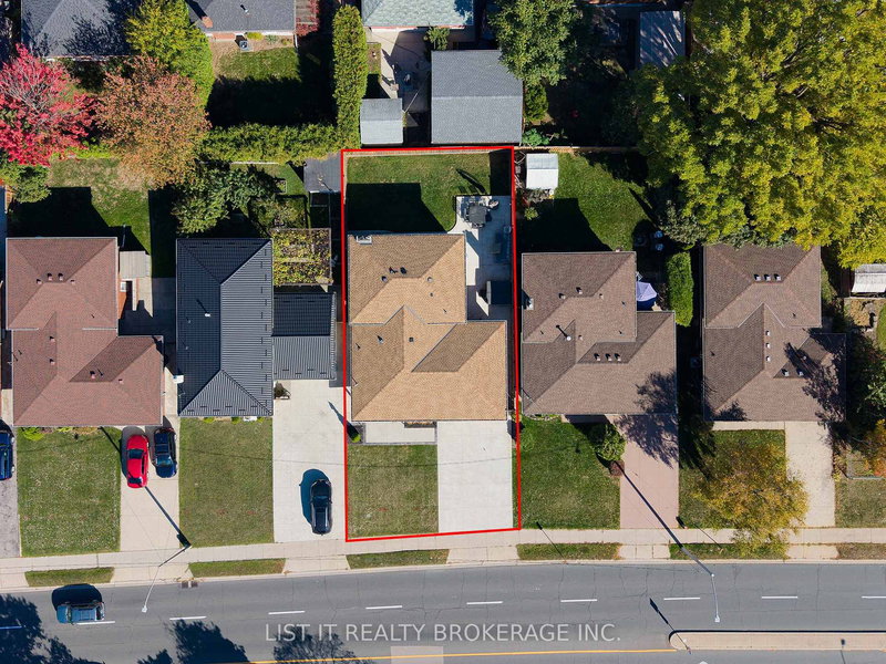 662 Mohawk Rd W, Hamilton, L9C 1X8 | Image 2