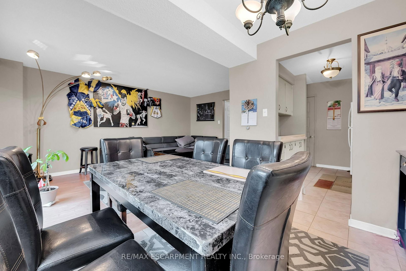 5016 Friesen Boulevard - Photo 8