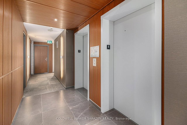 808 - 101 Queen Street