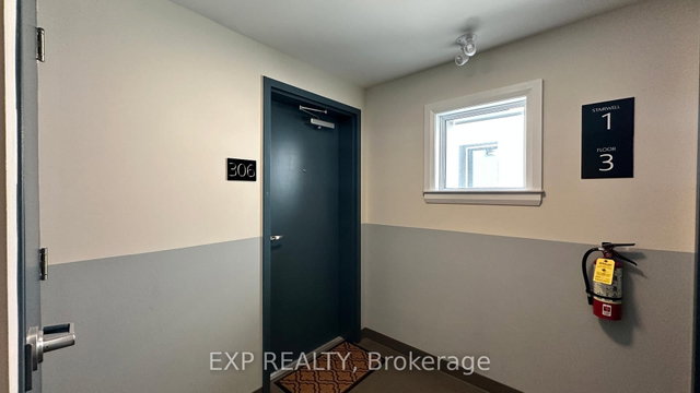 204 - 33 MAPLE GROVE Road