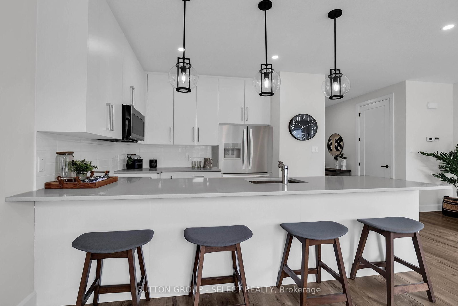 175 DOAN Drive • #203 • Middlesex Centre, ON photo 9