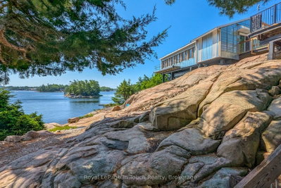 1878 Island 1040 — photo 2