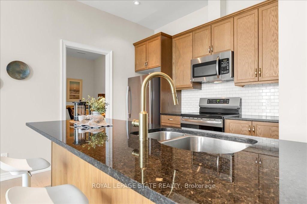 50 Murray Street W, Unit 301 - Photo 11