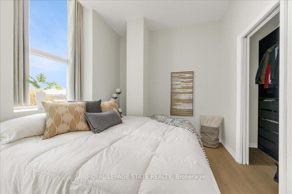 50 Murray Street W, Unit 301 - Photo 19