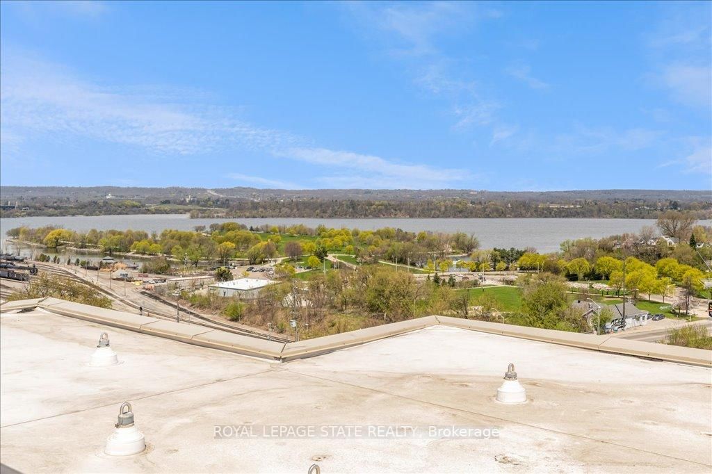 50 Murray Street W, Unit 301 - Photo 24