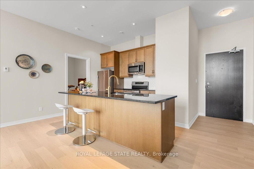 50 Murray Street W, Unit 301 - Photo 8