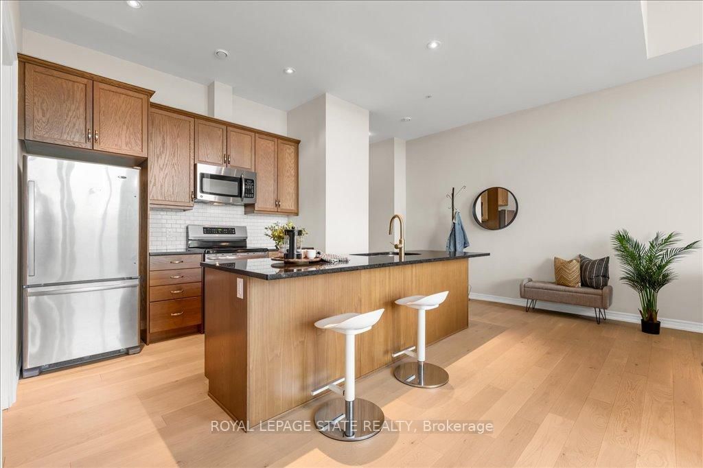 50 Murray Street W, Unit 301 - Photo 9