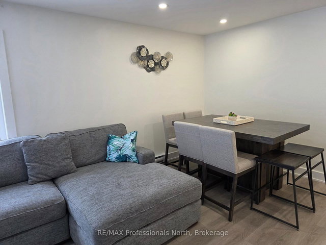 105 - 32 Deerhurst Greens Drive