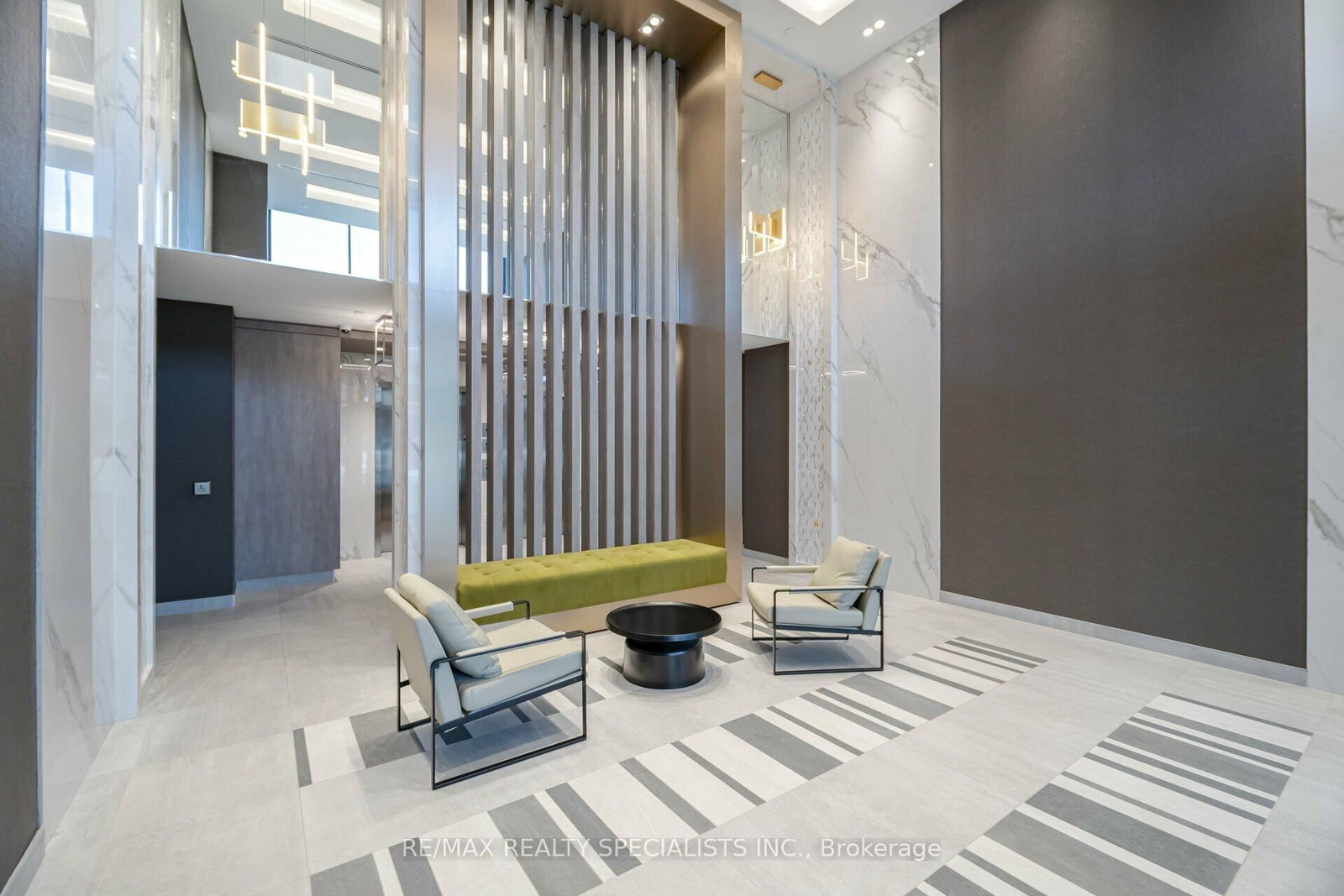 Condo for sale at 703-415 Main Street, Hamilton, Ontario, L8P 1K5 - Kirkendall - MLS: X12828682