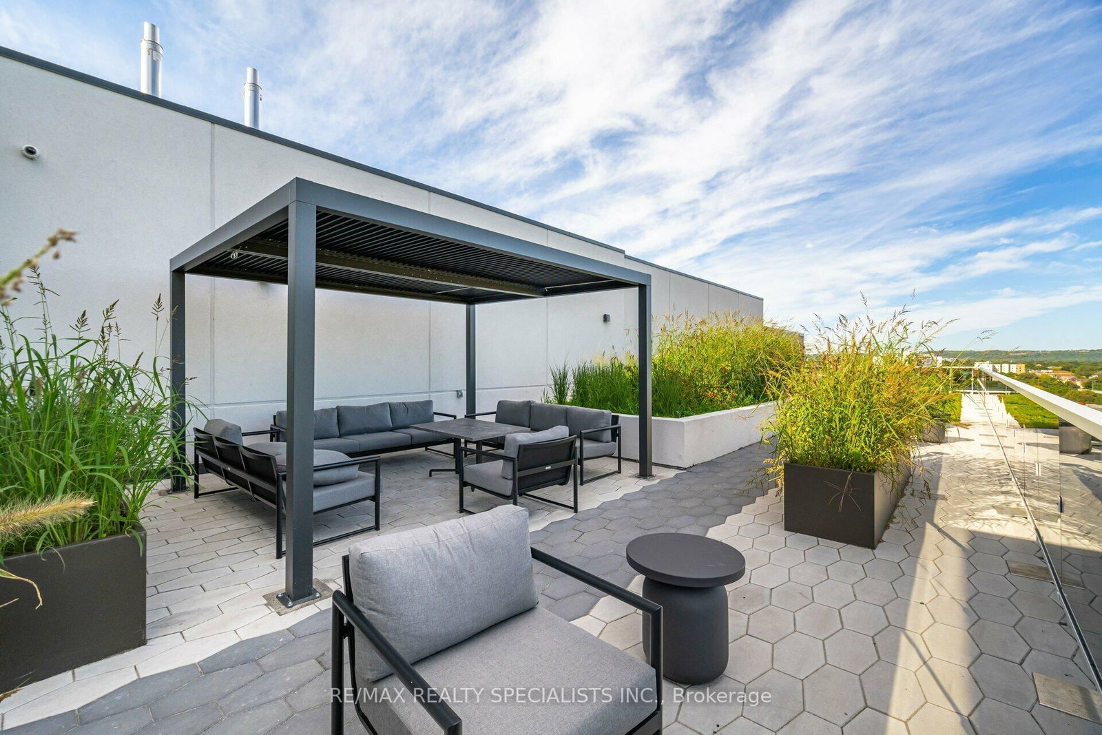 Condo for sale at 703-415 Main Street, Hamilton, Ontario, L8P 1K5 - Kirkendall - MLS: X12828682