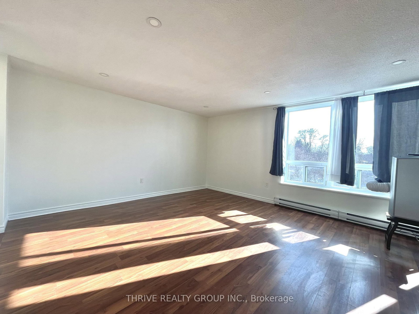 1288 Commissioners Road W, Unit 301 - Photo 5