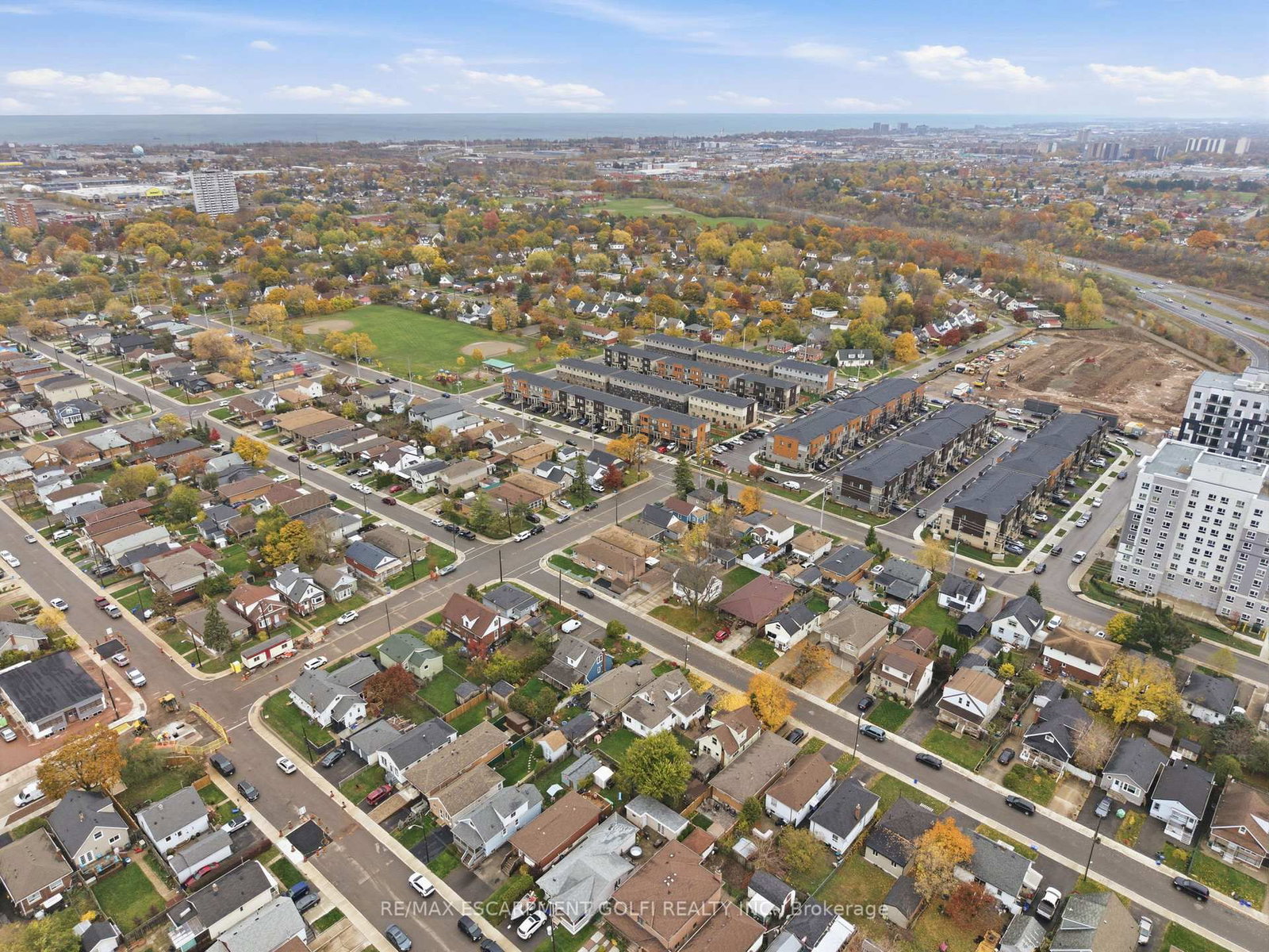 Detached House for sale at 1894 Main Street, Hamilton, Ontario, L8H 1G5 - McQuesten - MLS: X12828726