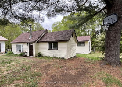 2843 592 Highway • Perry, ON photo 4
