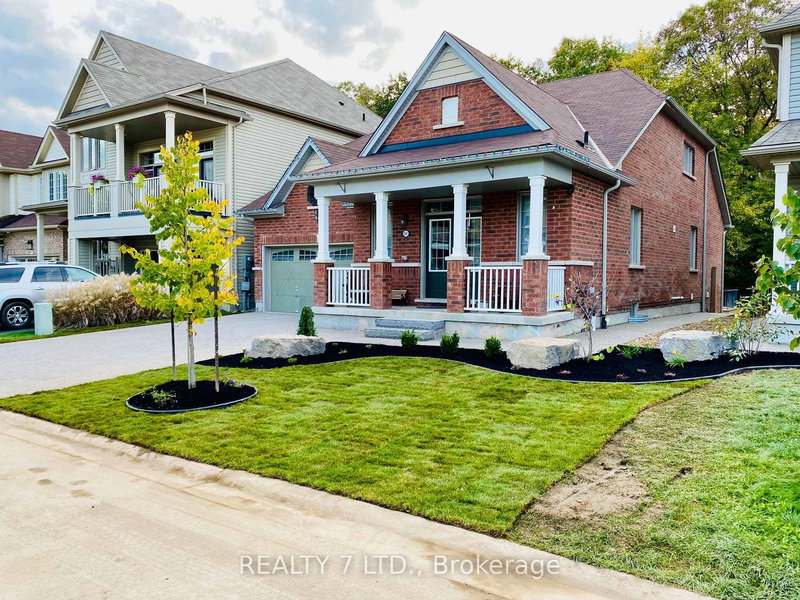 8541 Sweet Chestnut Dr, Niagara Falls, L2H 0N1 | Image 2