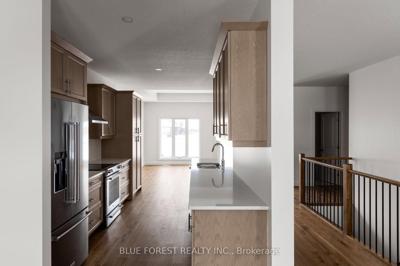 4 - 279 Boardwalk Way