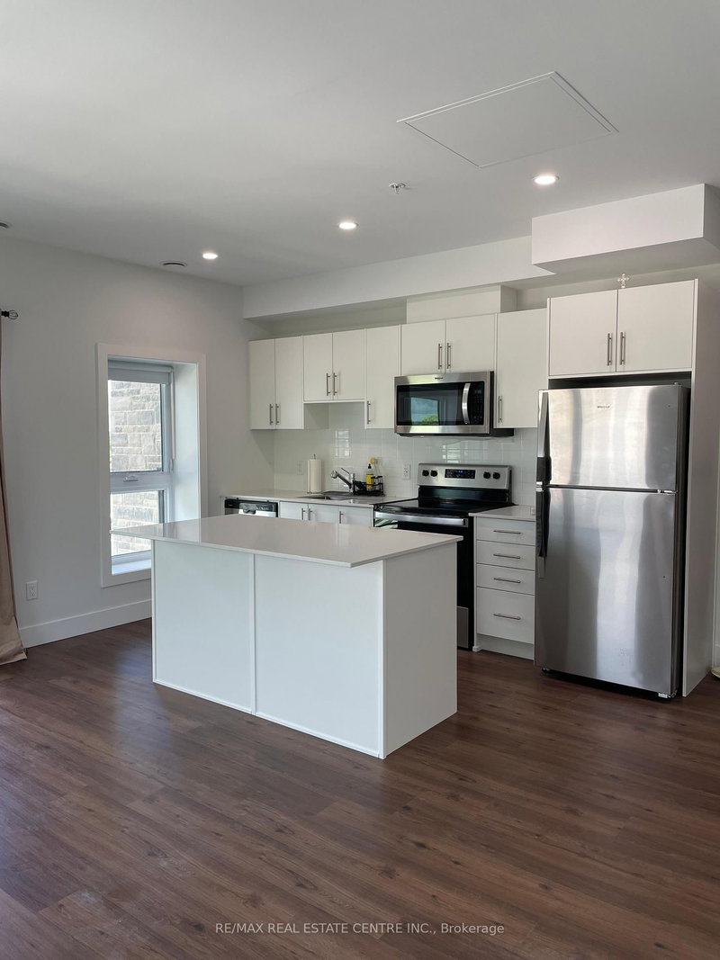 613 - 1000 Lackner Pl, Kitchener, N2A 0L9 | Image 2