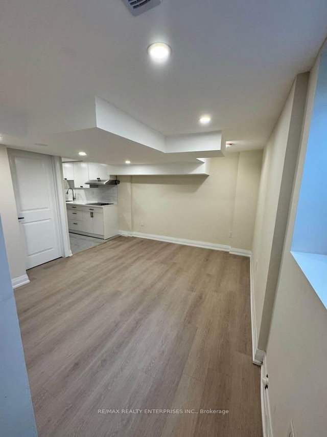 Lower - 1 Bedroom - 60 Wakelin Terrace