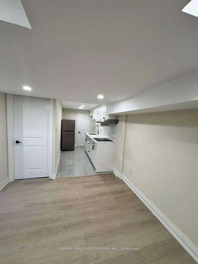 Lower - 1 Bedroom - 60 Wakelin Terrace