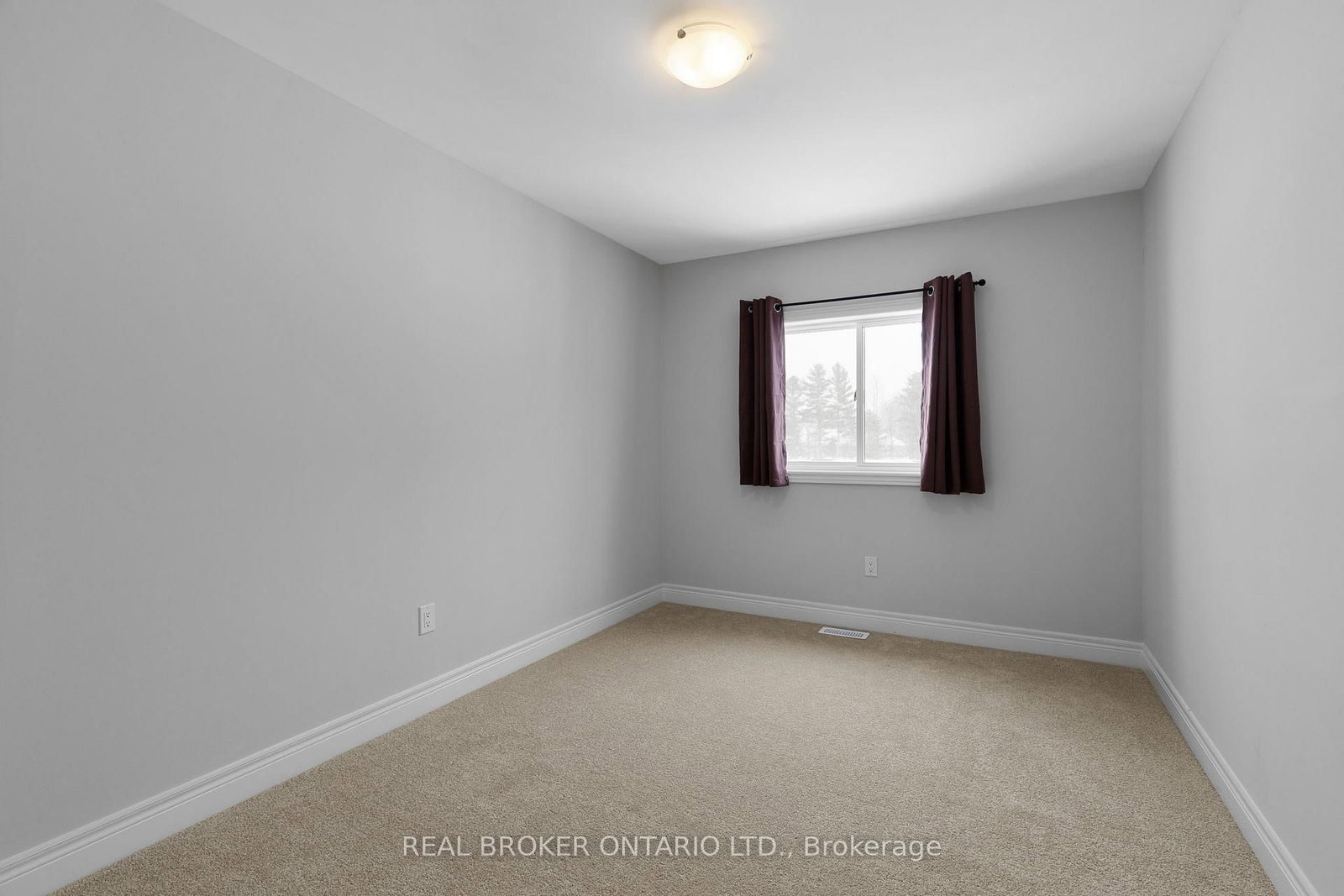 Townhouse for sale at 3 Mcconnell Crescent, Bracebridge, Ontario, P1L 0N7 - Macaulay - MLS: X12829738