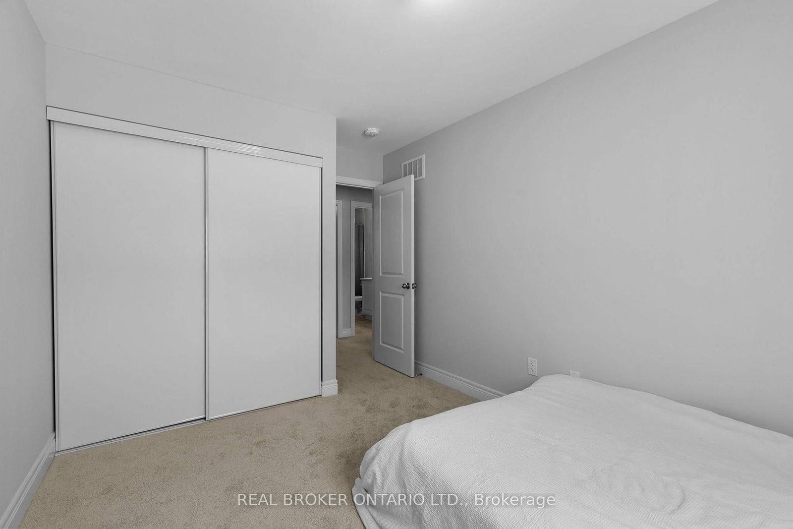 Townhouse for sale at 3 Mcconnell Crescent, Bracebridge, Ontario, P1L 0N7 - Macaulay - MLS: X12829738