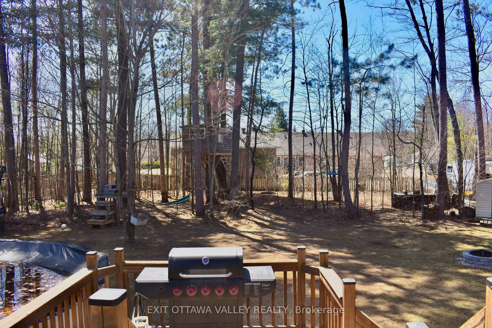 16 Heritage Drive • Petawawa, ON photo 26