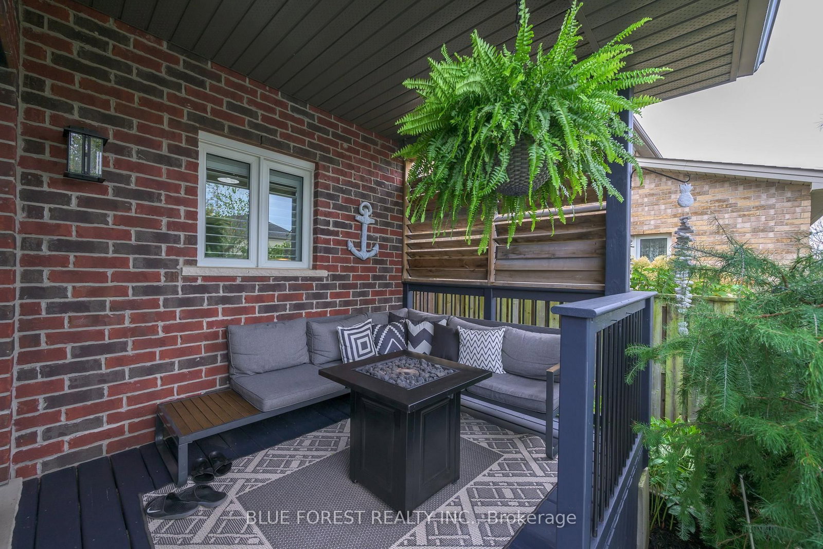 Detached House for sale at 2641 Tucker Court, London North, Ontario, N6G 0E2 - North I - MLS: X12830152