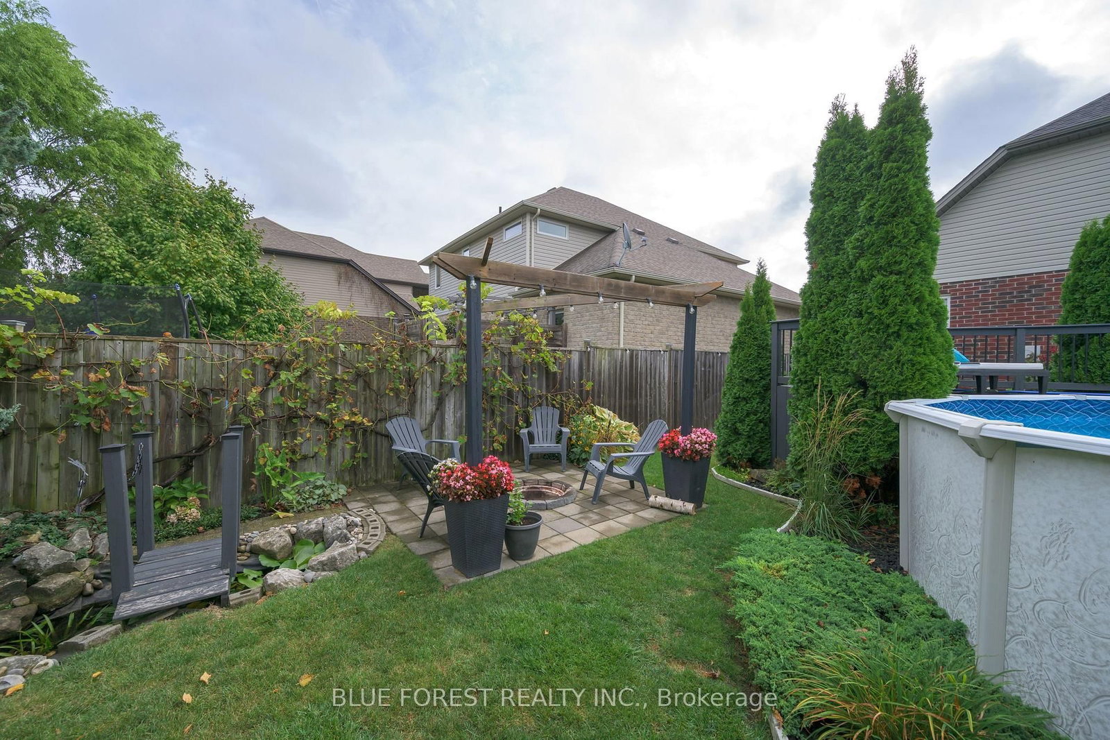 Detached House for sale at 2641 Tucker Court, London North, Ontario, N6G 0E2 - North I - MLS: X12830152