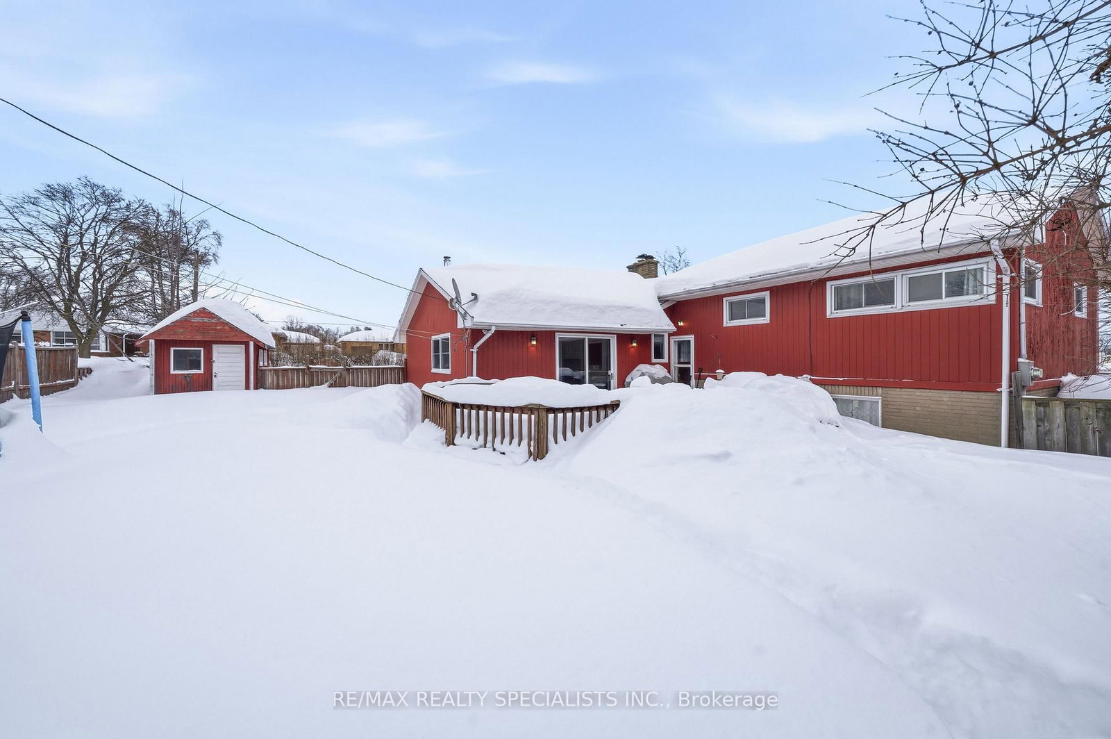 Detached House for sale at 302 King Street, Quinte West, Ontario, K8V 3X5 - Trenton Ward - MLS: X12830204