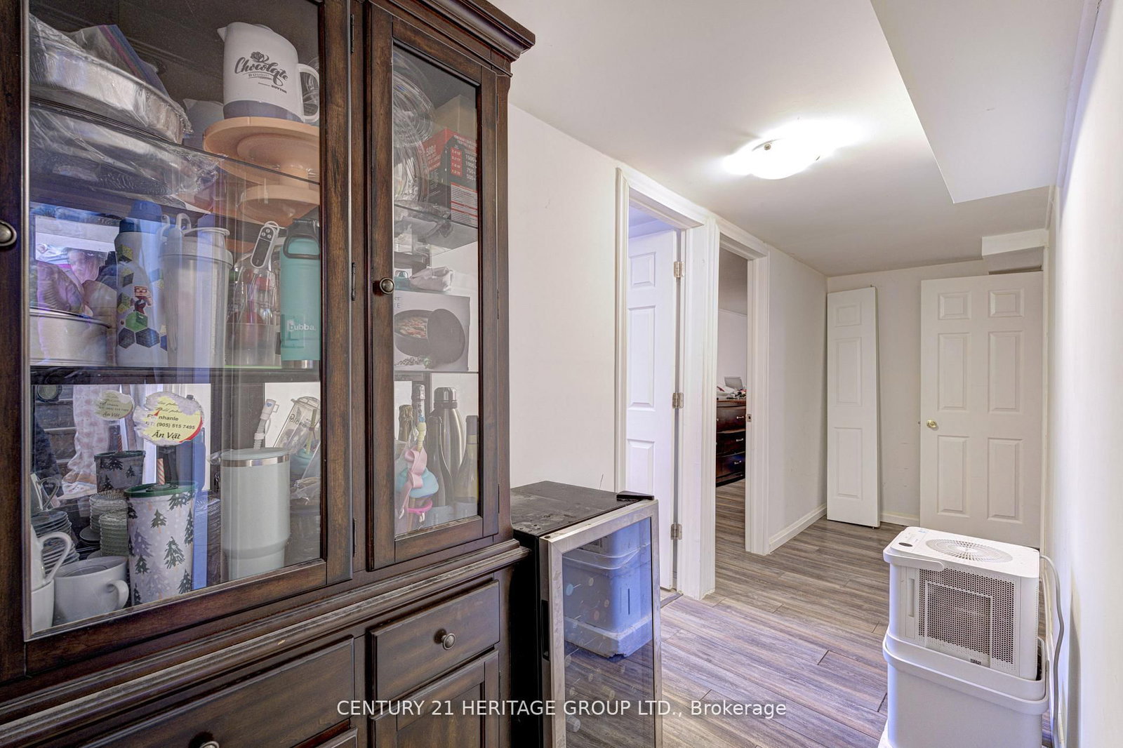 Semi-Detached House for sale at 92 Horning Drive, Hamilton, Ontario, L9C 6L1 - Fessenden - MLS: X12830308