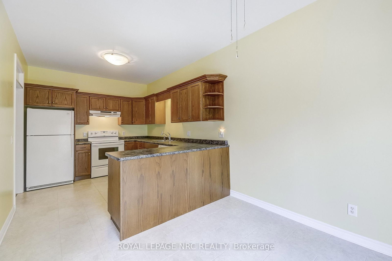 92 Loretta Drive, Unit 12 - Photo 12