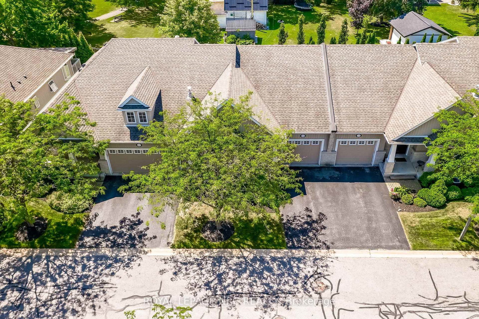 92 Loretta Drive, Unit 12 - Photo 37