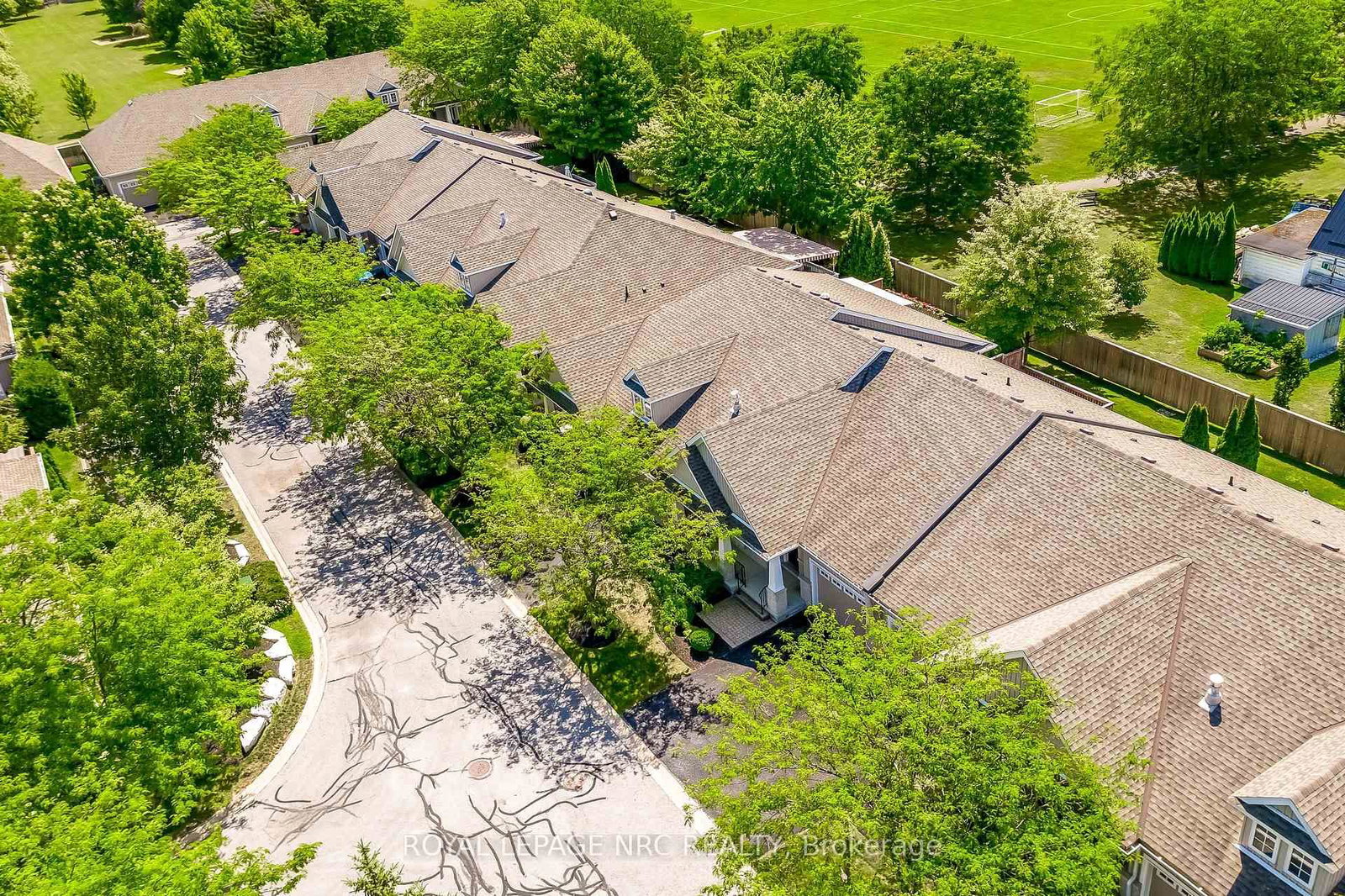 92 Loretta Drive, Unit 12 - Photo 38