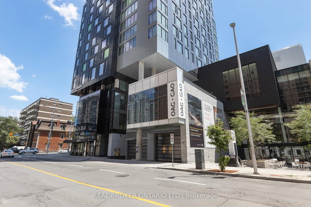 1706 - 20 DALY Avenue