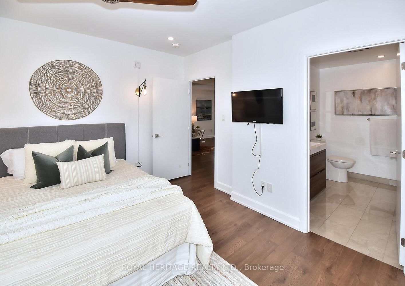 195 Hunter Street E, Unit 510 - Photo 16