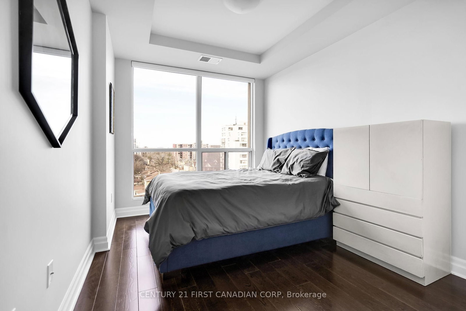 505 TALBOT Street, Unit 803 - Photo 18