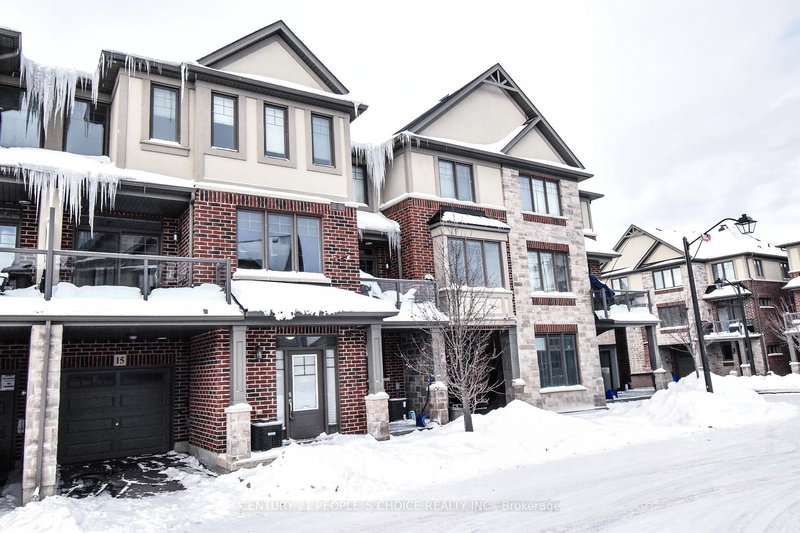 15 Hoffman Lane, Hamilton, L9G 0H2 | Image 2