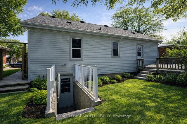 Unit 2 - 168 Fifth Avenue