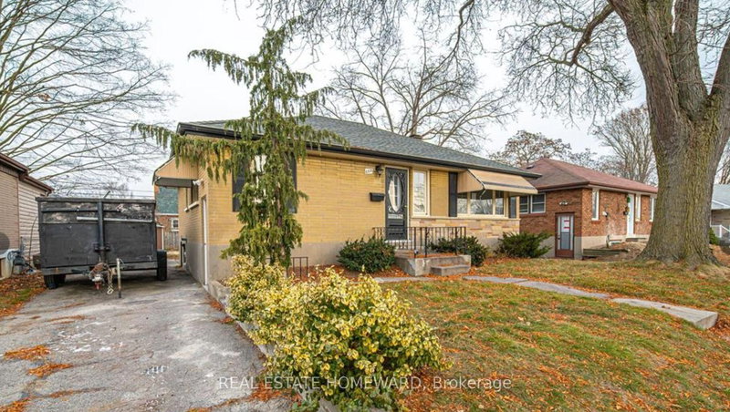 668 Harold Dr, Peterborough, K9J 3Y2 | Image 3