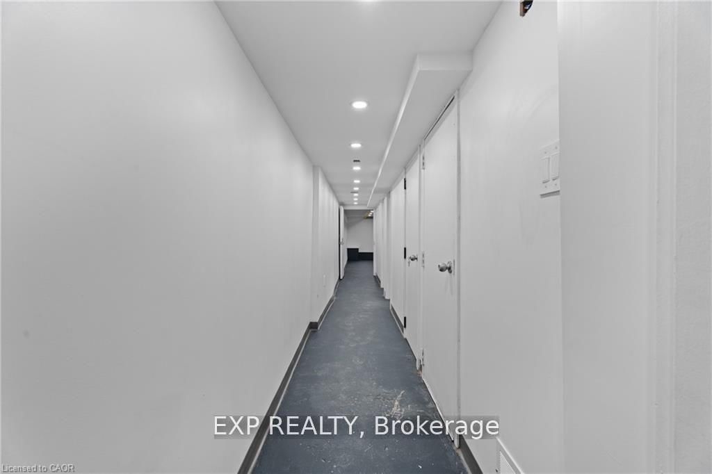 93 John Street S, Unit 1 - Photo 20